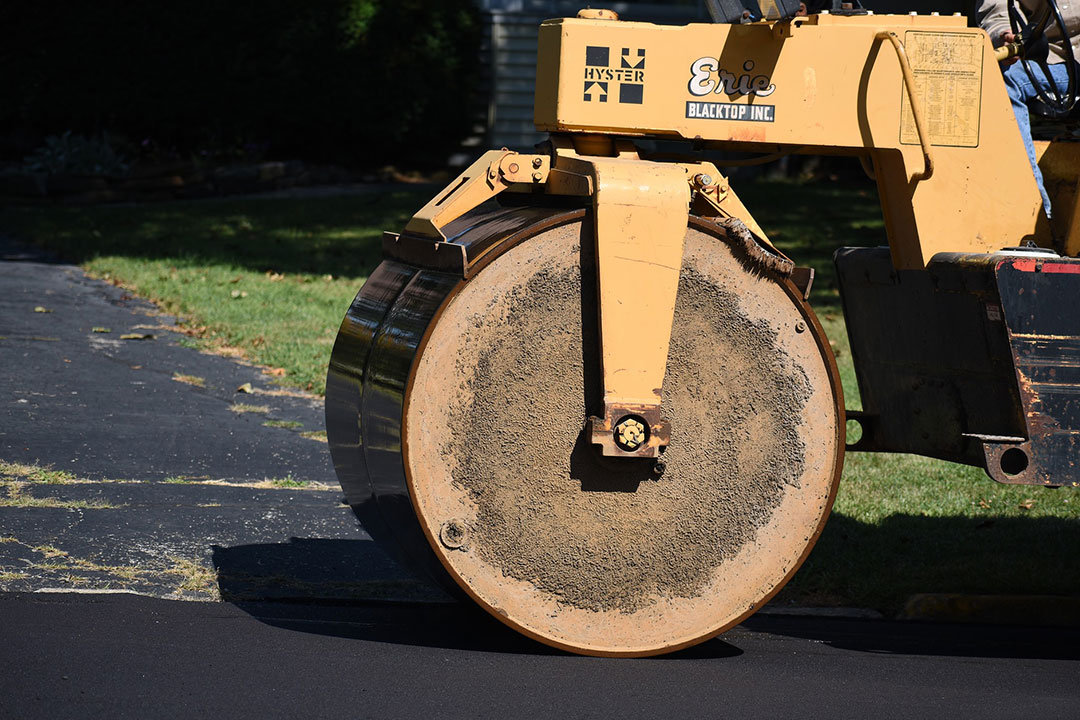 Asphalt Milling: Knowing the Signs